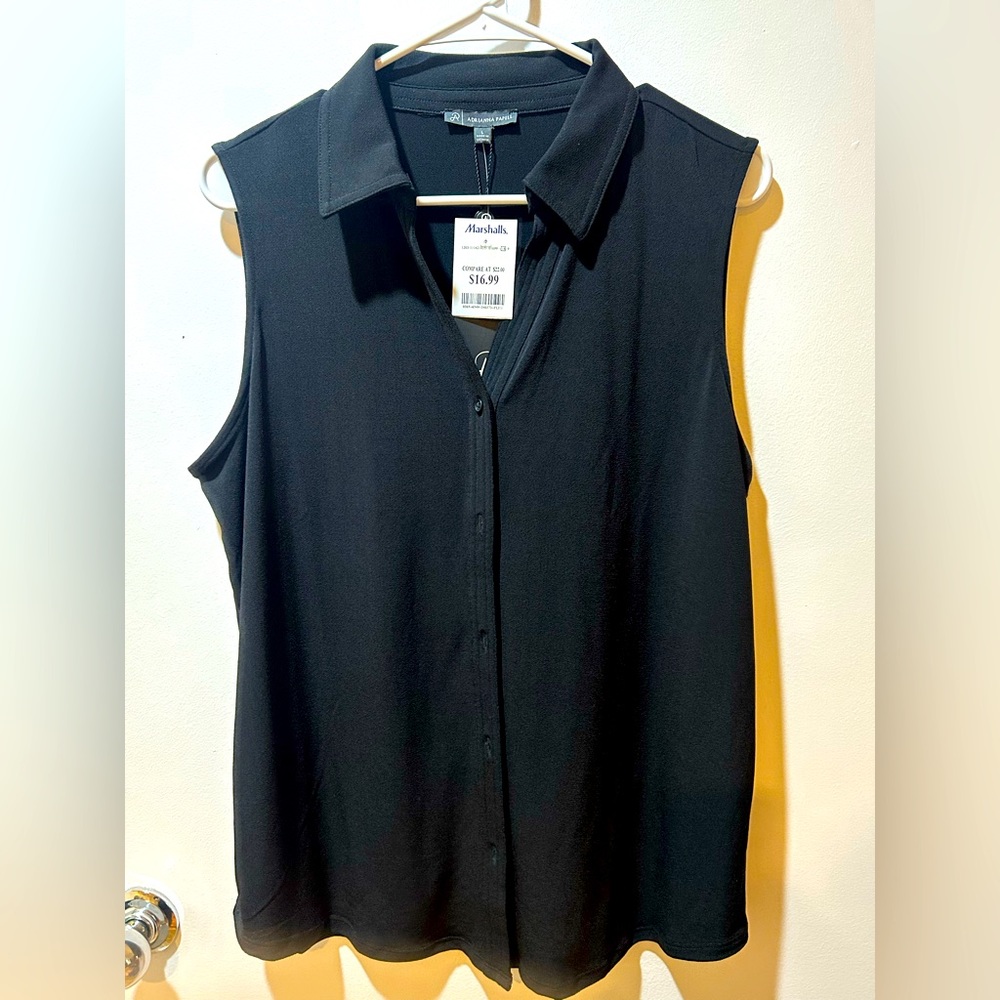 Adrianna Papell Black Sleeveless Blouse